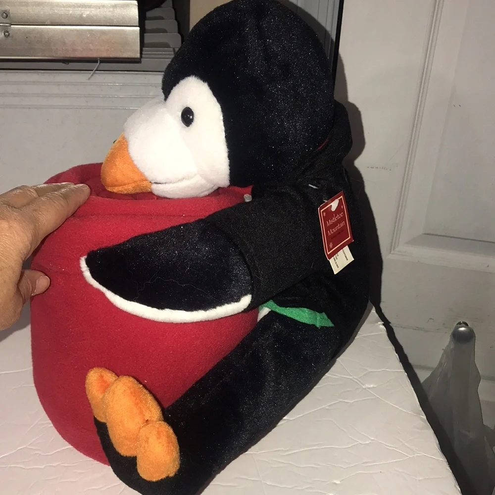 NWT Adorable Puffin Plush + Throw
